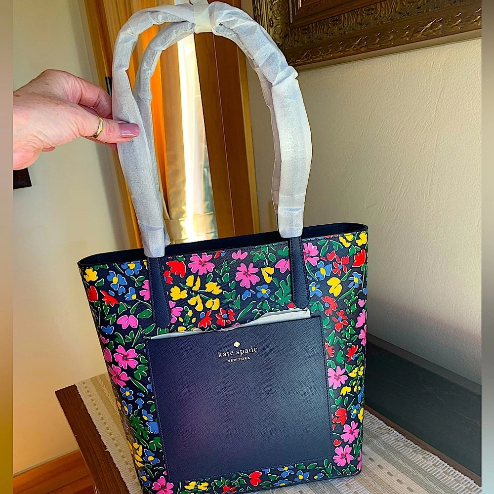 ๐ฅNWTโผ๏ธBEAUTIFUL Kate Spade Shoreside Flora Daily Tote - GREAT for Spring/Summer! - Picture 6 of 16